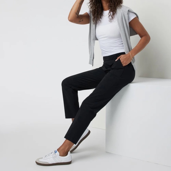 Vuori Pants - Vuori Miles Black Ankle Pant